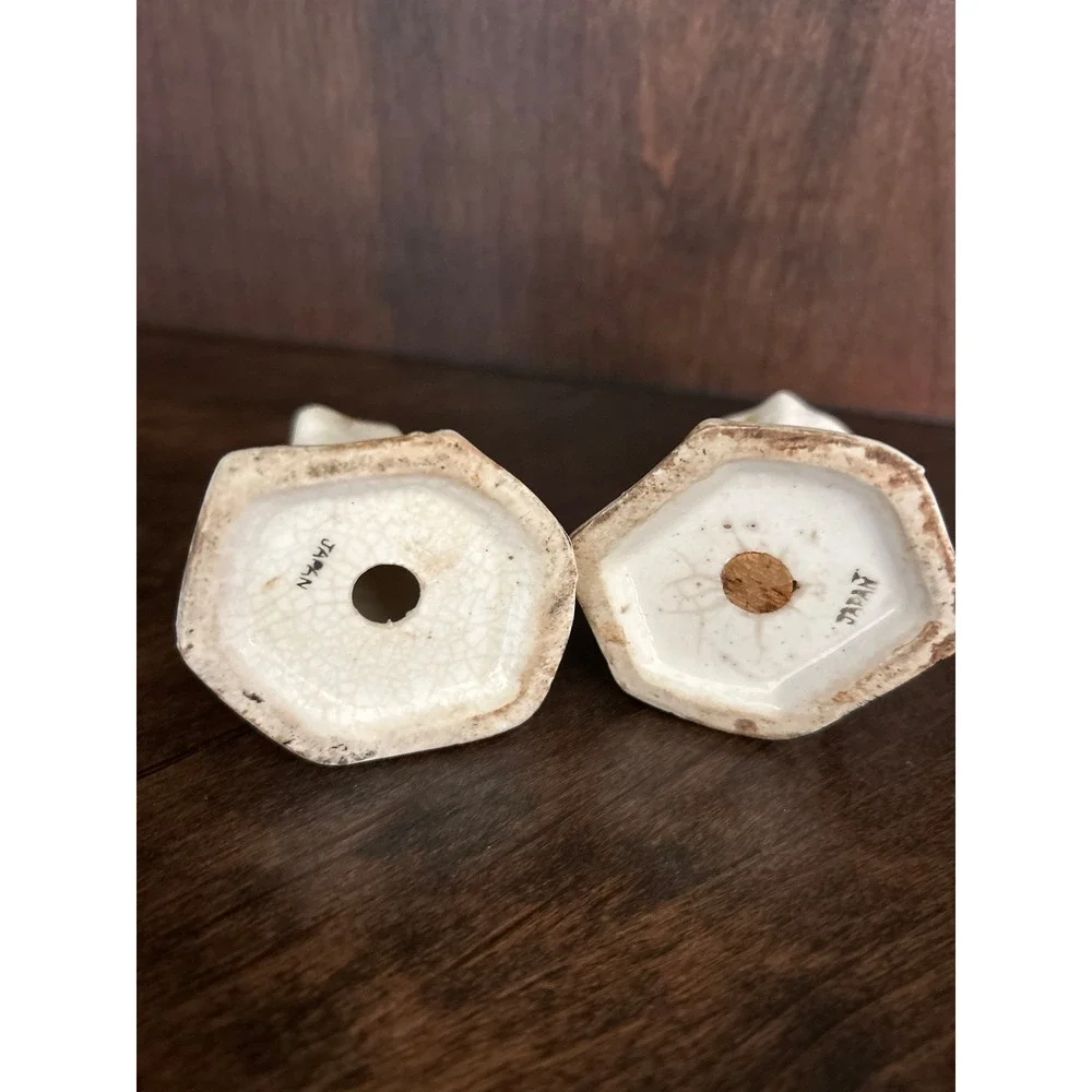 Vintage‎ teepees salt/pepper shakers